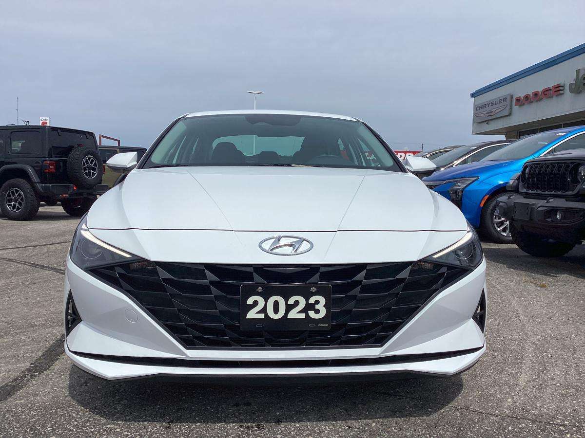 2023 Hyundai Elantra Preferred IVT w/Tech Pkg — снимка 1