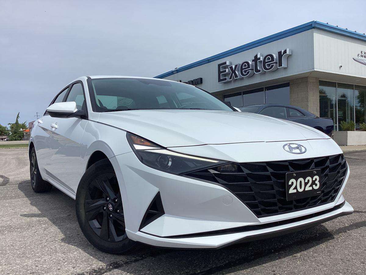2023 Hyundai Elantra Preferred IVT w/Tech Pkg