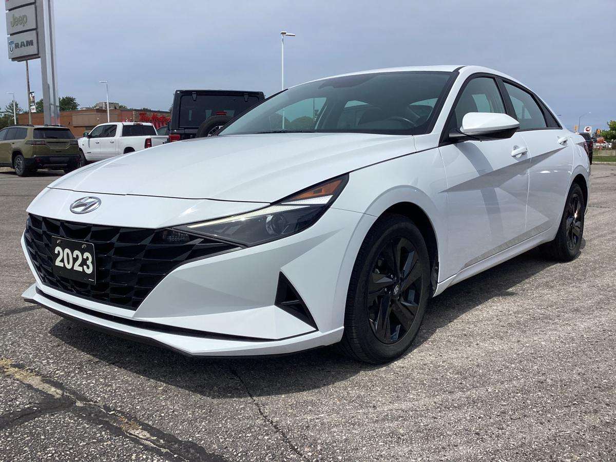 2023 Hyundai Elantra Preferred IVT w/Tech Pkg — снимка 1