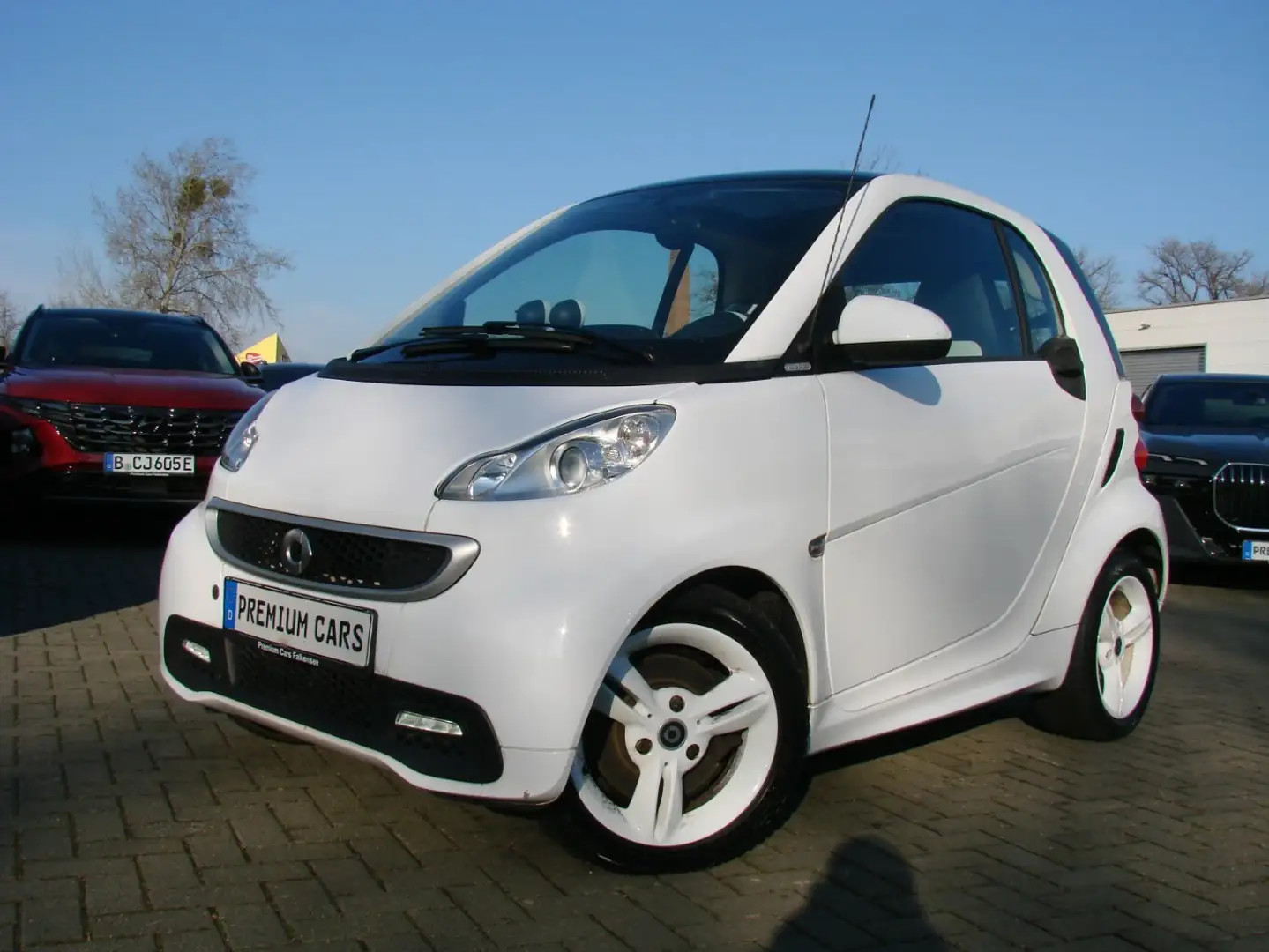 smart forTwo Coupé mhd Leder Sitzheizung Pano Servo Weiß - 2