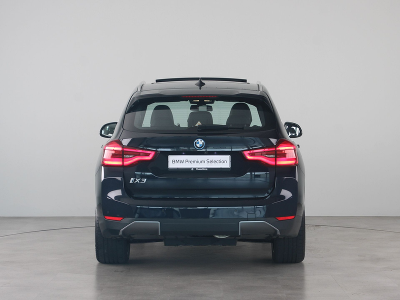 BMW iX3 High Executive 80 kWh SoH 99% — photo 11