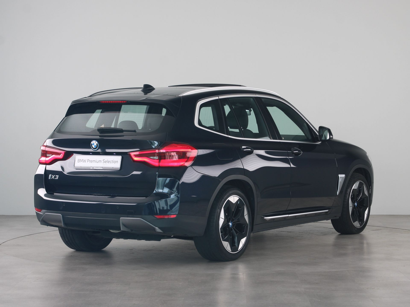 BMW iX3 High Executive 80 kWh SoH 99% — photo 10