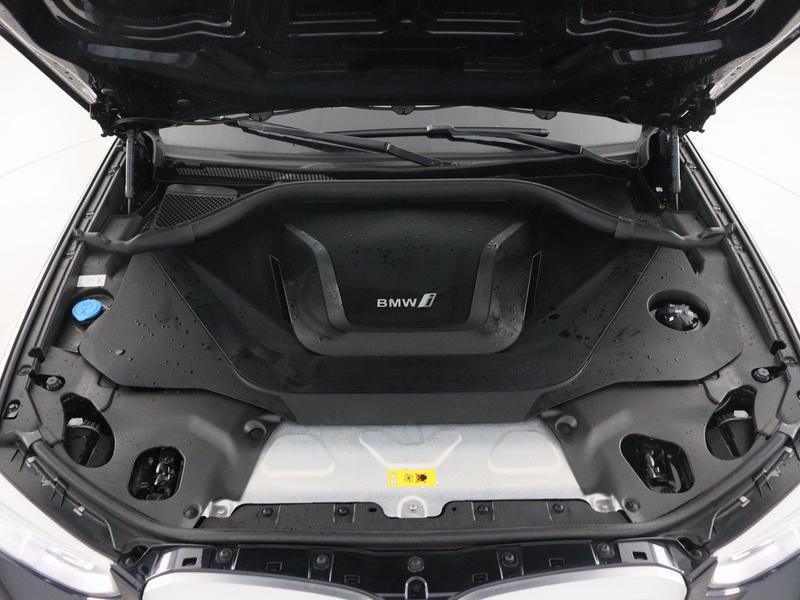 BMW iX3 High Executive 80 kWh SoH 99% — photo 5