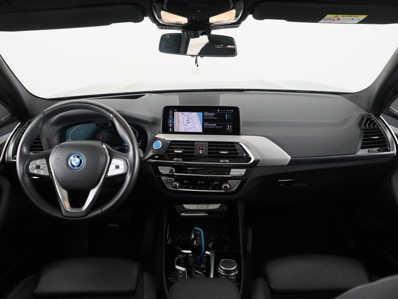 BMW iX3 High Executive 80 kWh SoH 99% — photo 14