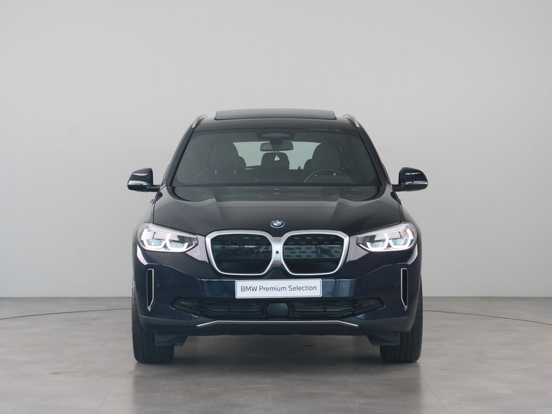 BMW iX3 High Executive 80 kWh SoH 99% — photo 7