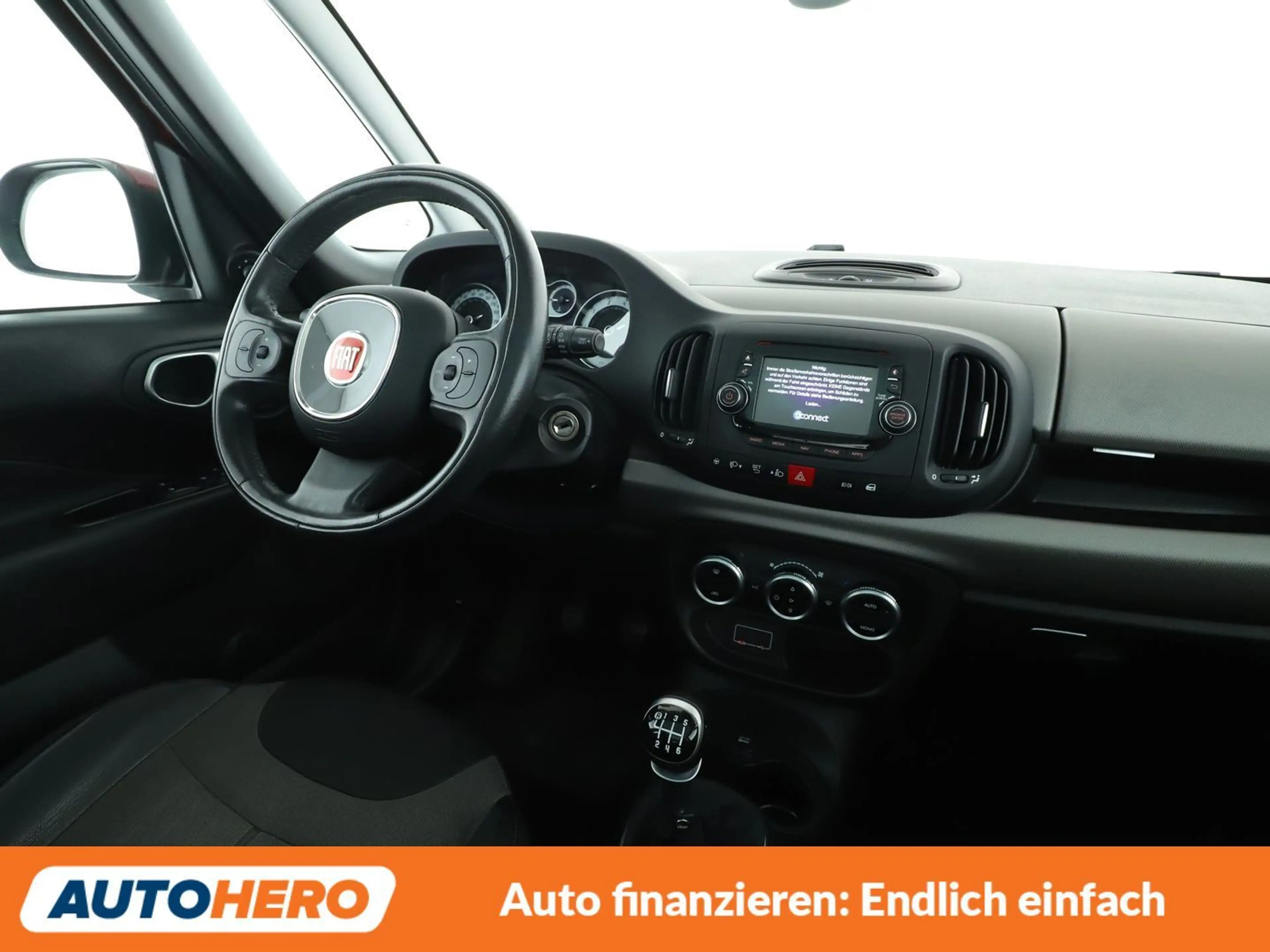 Fiat 500L 1.4 Turbo Lounge *NAV*PDC*SHZ*ALU*PANO* — photo 13