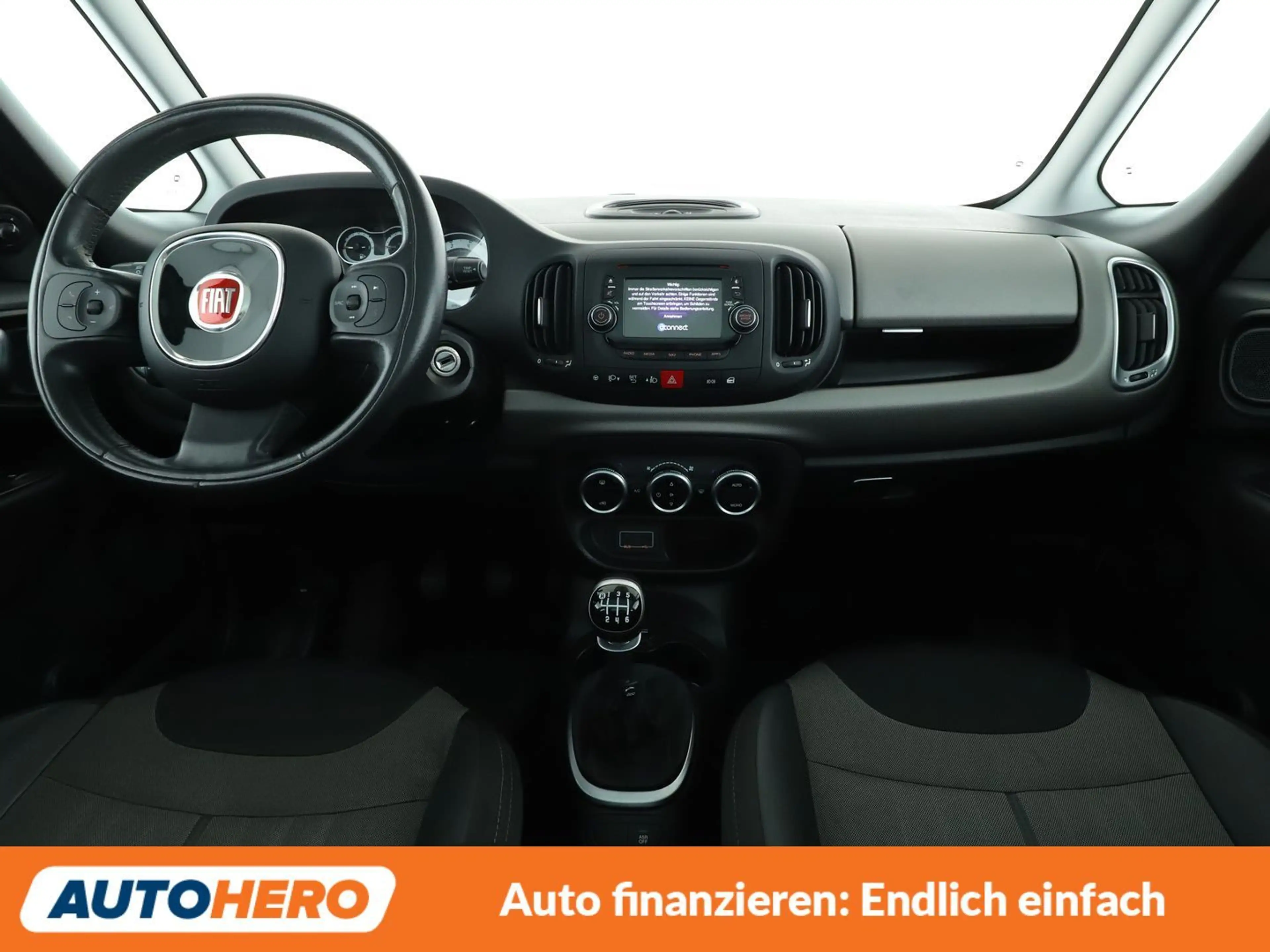Fiat 500L 1.4 Turbo Lounge *NAV*PDC*SHZ*ALU*PANO* — photo 12