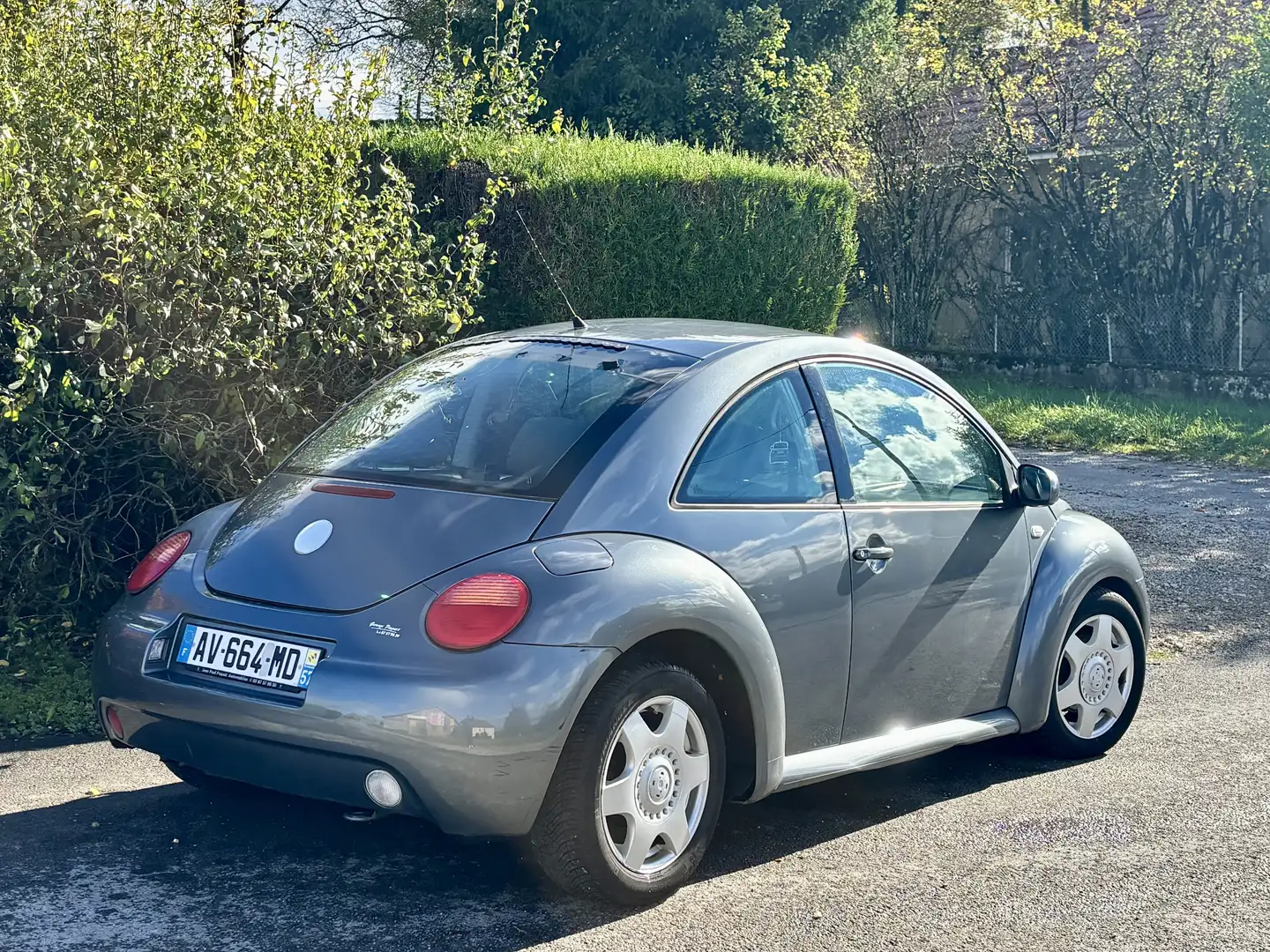 Volkswagen New Beetle 1.9 TDI - 100 - 2