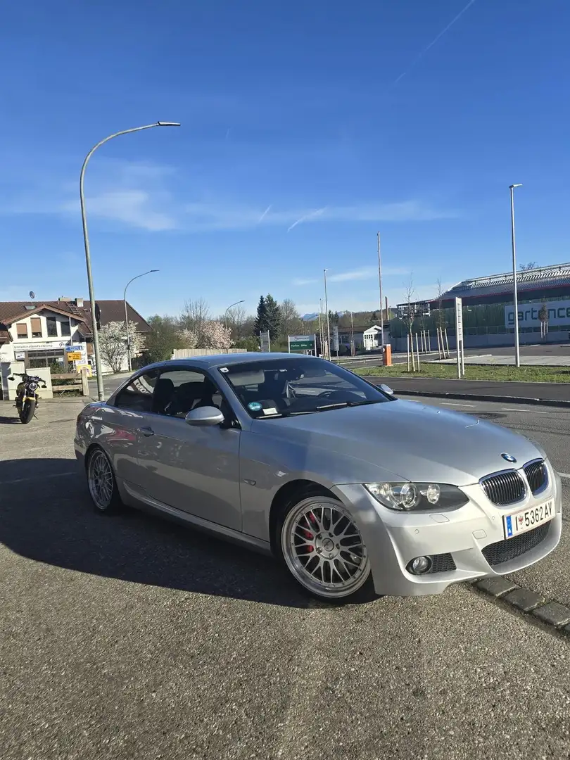 BMW 330 330i Cabrio Österreich-Paket Aut. Silber - 1