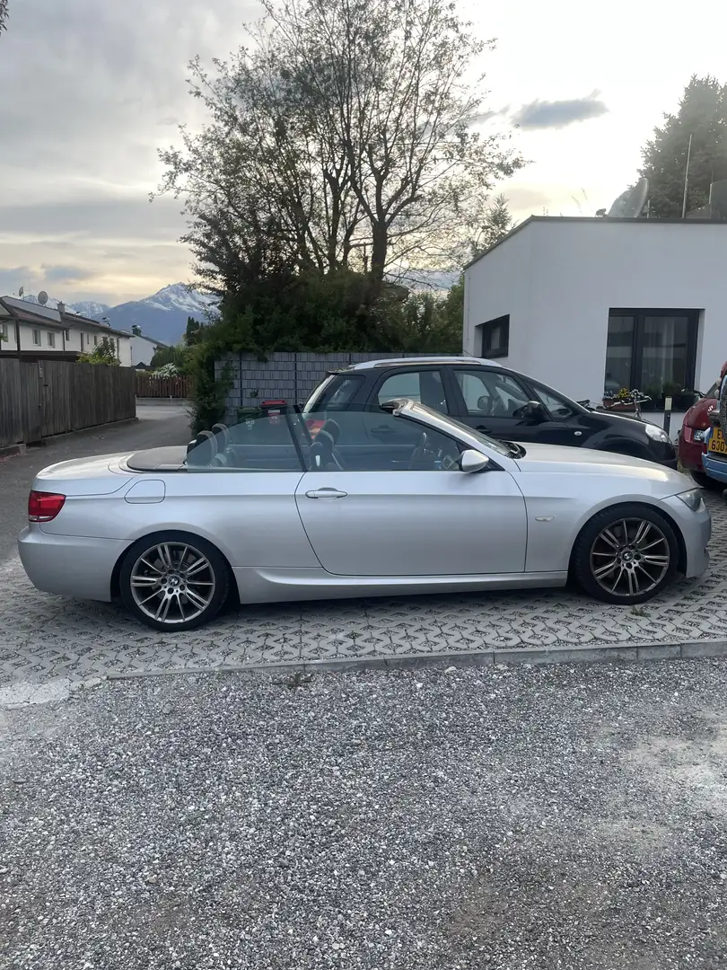 BMW 330 330i Cabrio Österreich-Paket Aut. Silber - 2