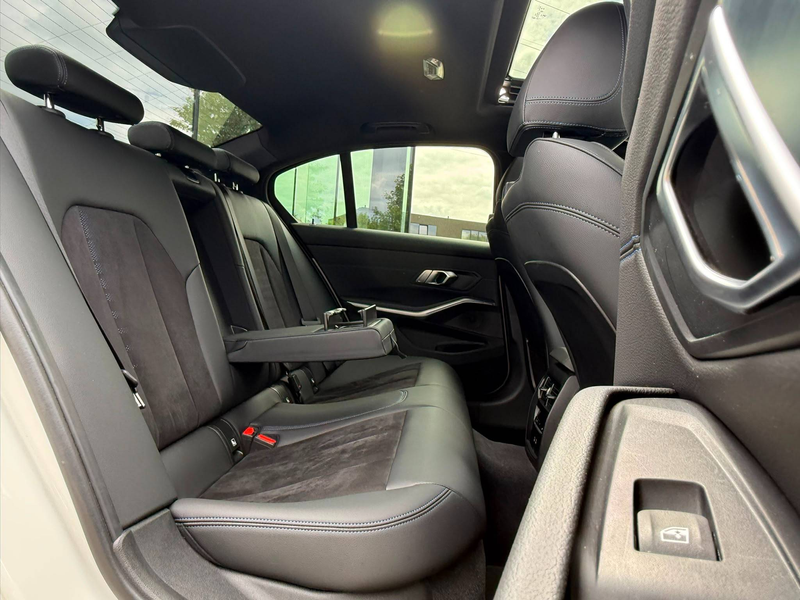 BMW 330 M Sport Pro-Pano-Acc-Head-Up-Camera achteraan-Elekzetels+geheugen-Kyless — photo 15