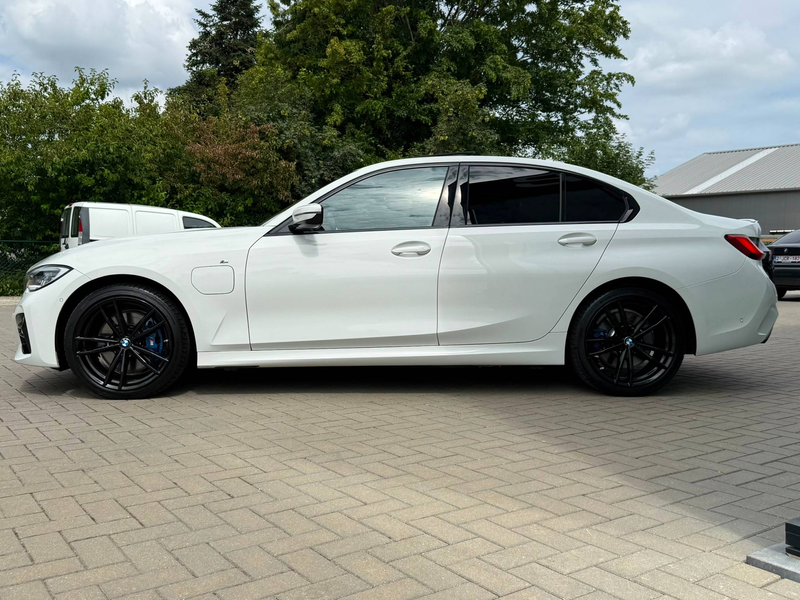 BMW 330 M Sport Pro-Pano-Acc-Head-Up-Camera achteraan-Elekzetels+geheugen-Kyless — photo 4
