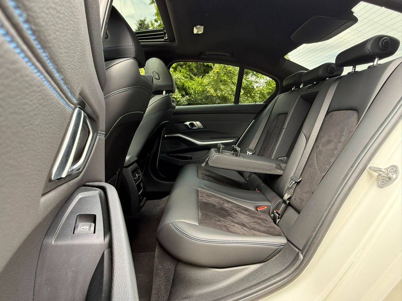 BMW 330 M Sport Pro-Pano-Acc-Head-Up-Camera achteraan-Elekzetels+geheugen-Kyless — photo 14