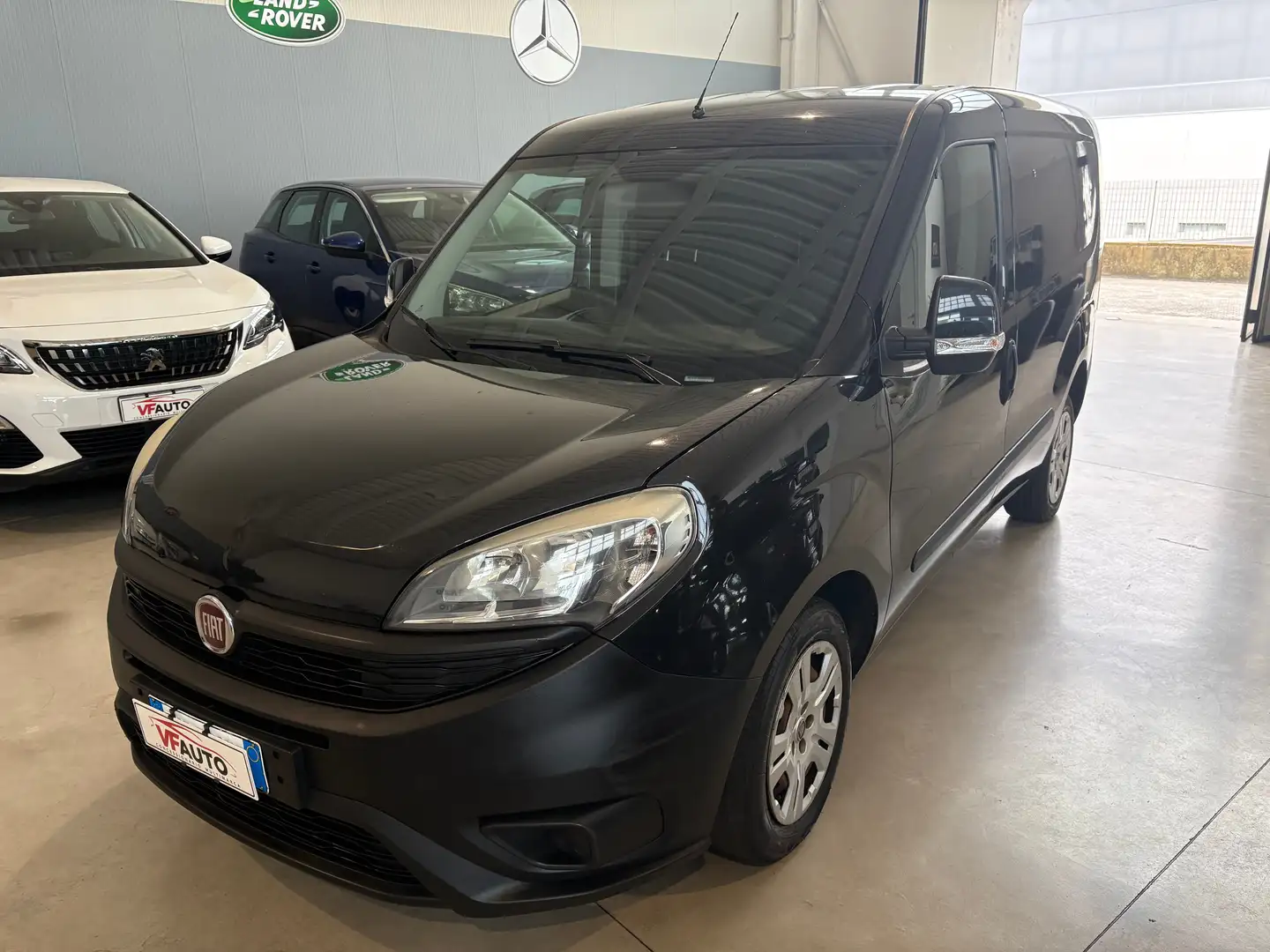 Fiat Doblo Doblo 1.3 mjt 16v Active fap. 3 POSTI Noir - 1
