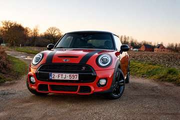 JCW / HUD / CarPlay