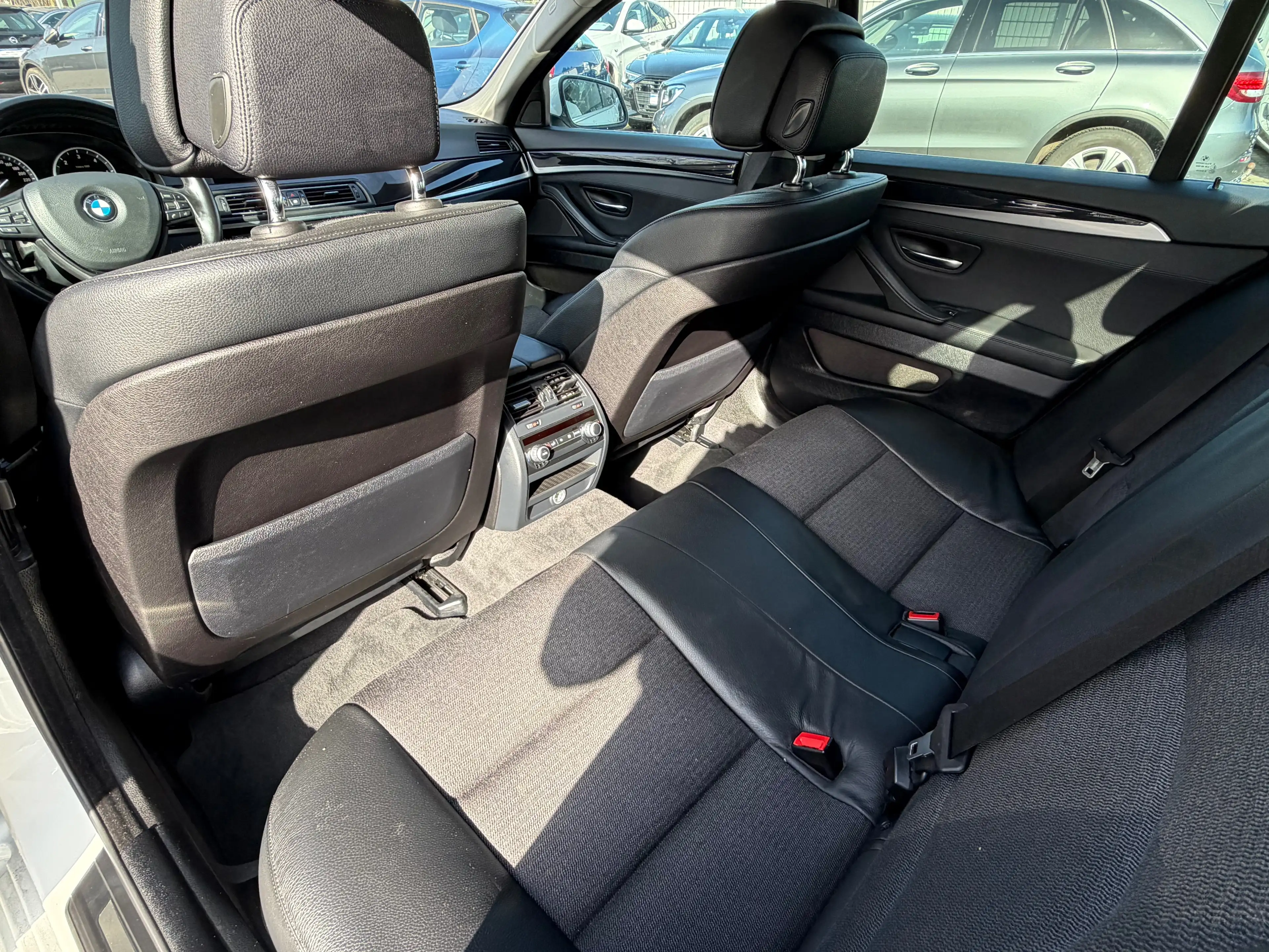 BMW 525 d M-Sportpaket *Softclose*Head up*SpurAss* — photo 11