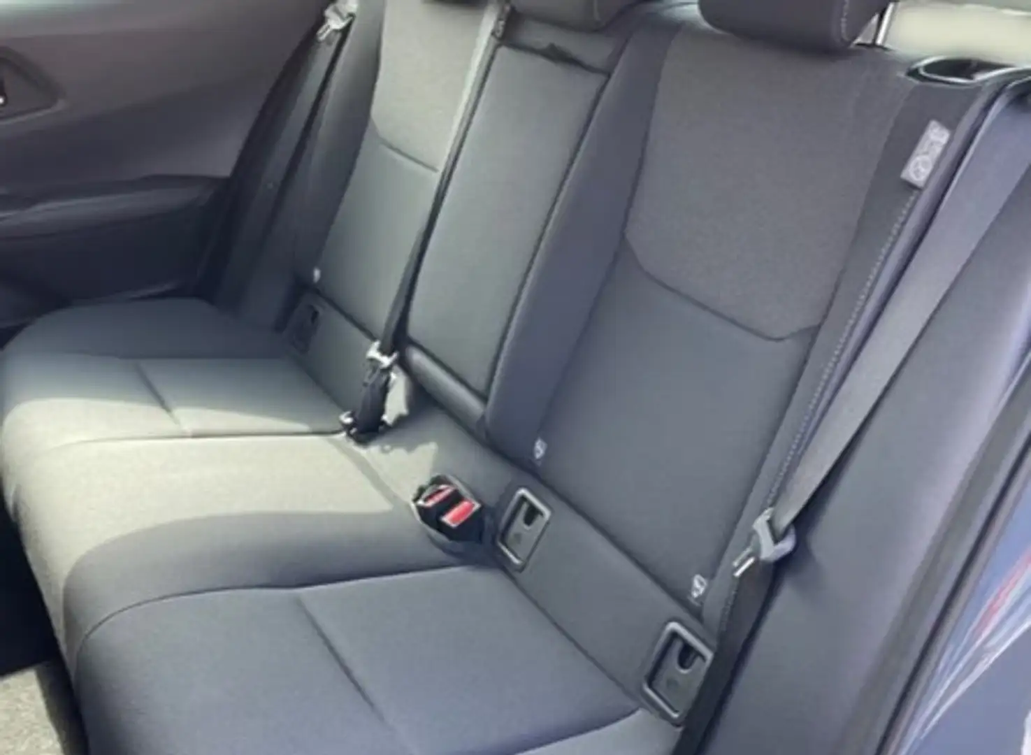 Toyota Prius Prius+ (Hybrid) - 2