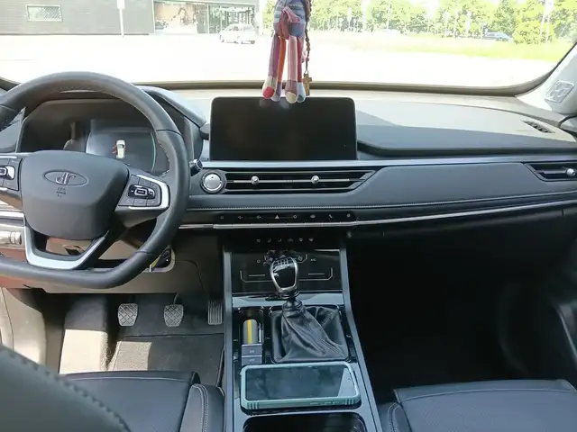 DR Automobiles DR5.0 view 7