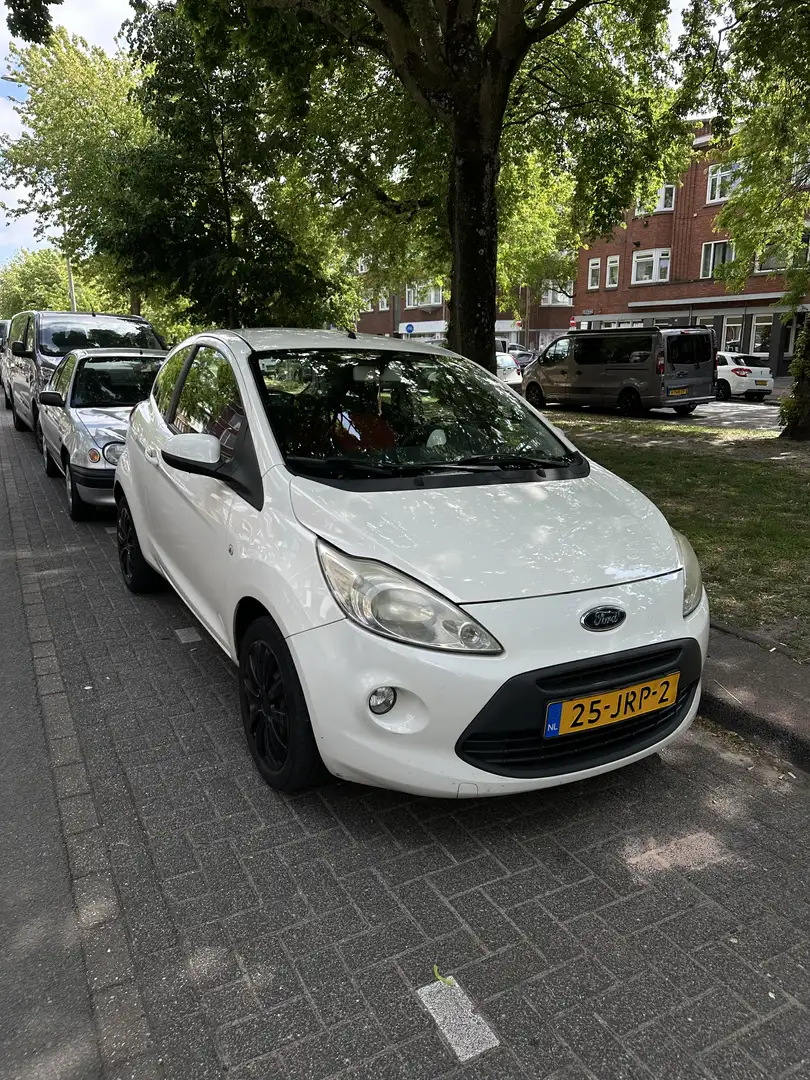 Ford Ka/Ka+ 1.2 Titanium Blanc - 1