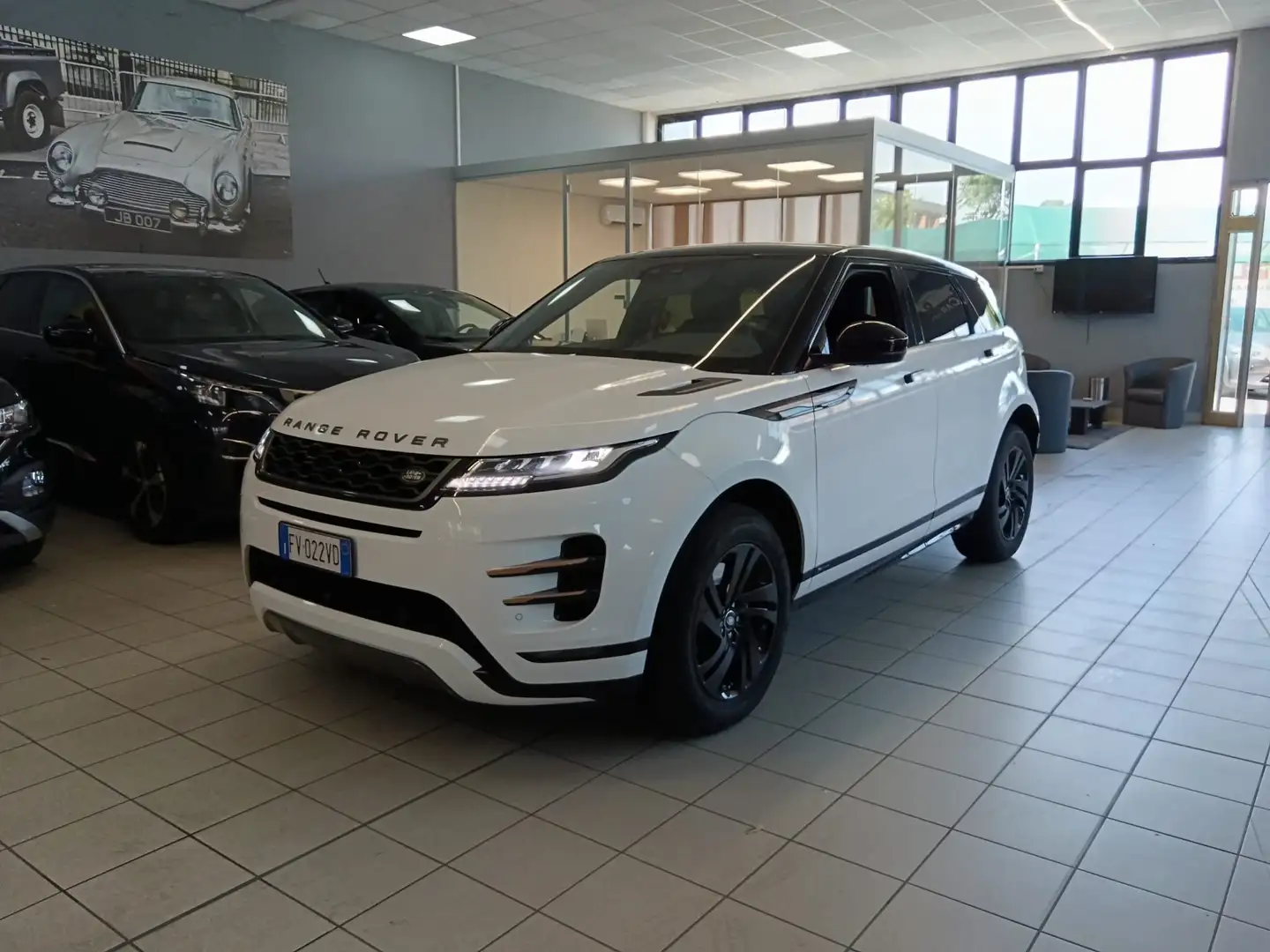 Land Rover Range Rover Evoque R-Dynamic S Diesel/Ibrida Auto Bianco - 1