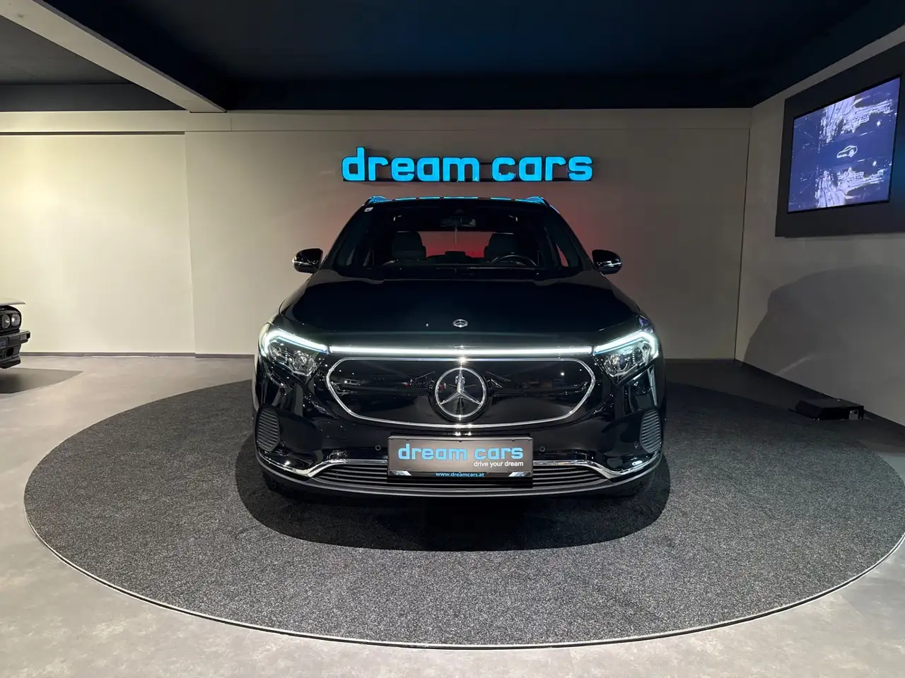 Mercedes-Benz EQA 300 EQA 300 Electric Art 4Matic / Lichtpaket / Top Au Bild 14