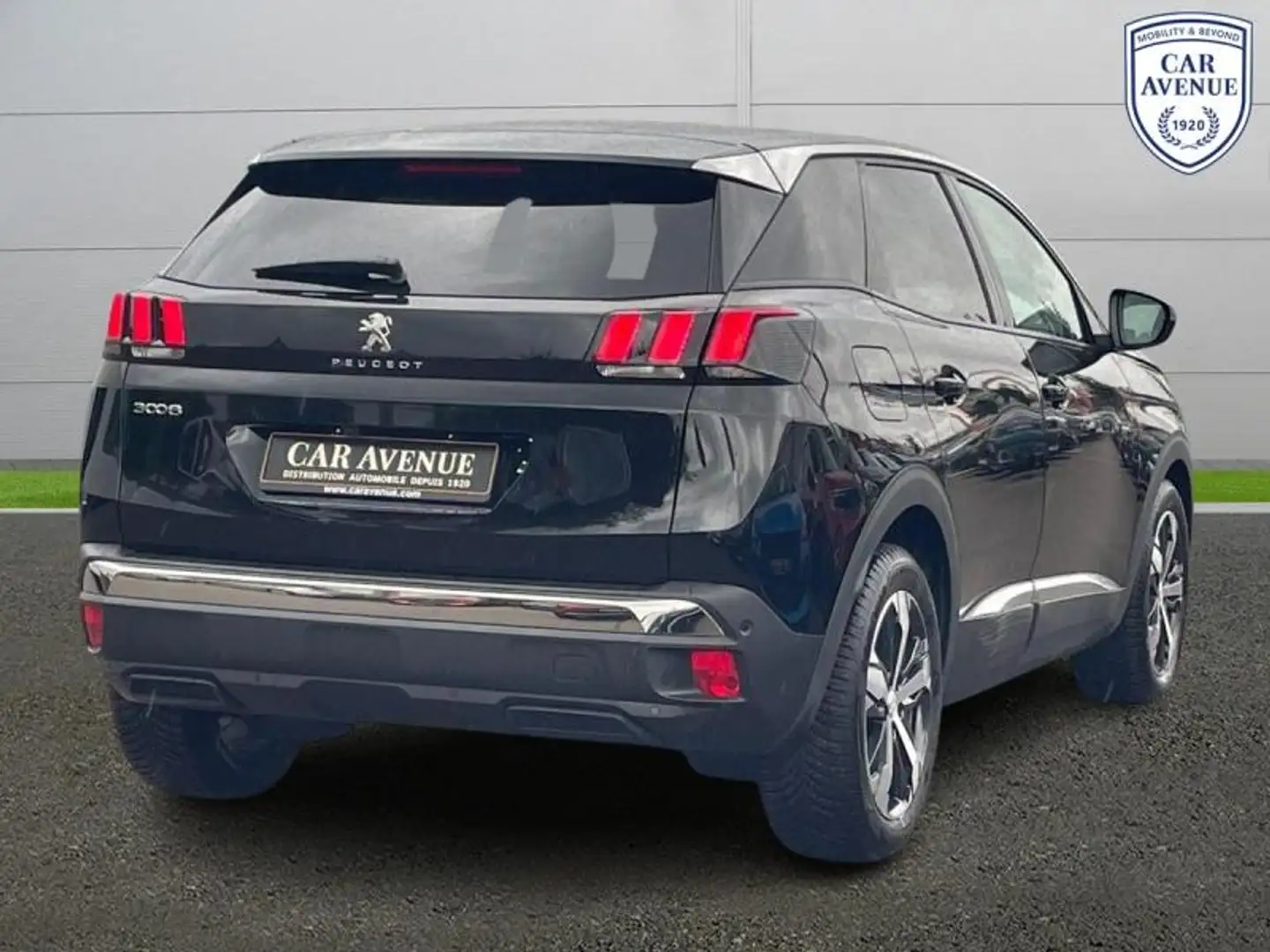 Peugeot 3008 1.2 PureTech 130ch S\u0026S Allure Pack Noir - 2