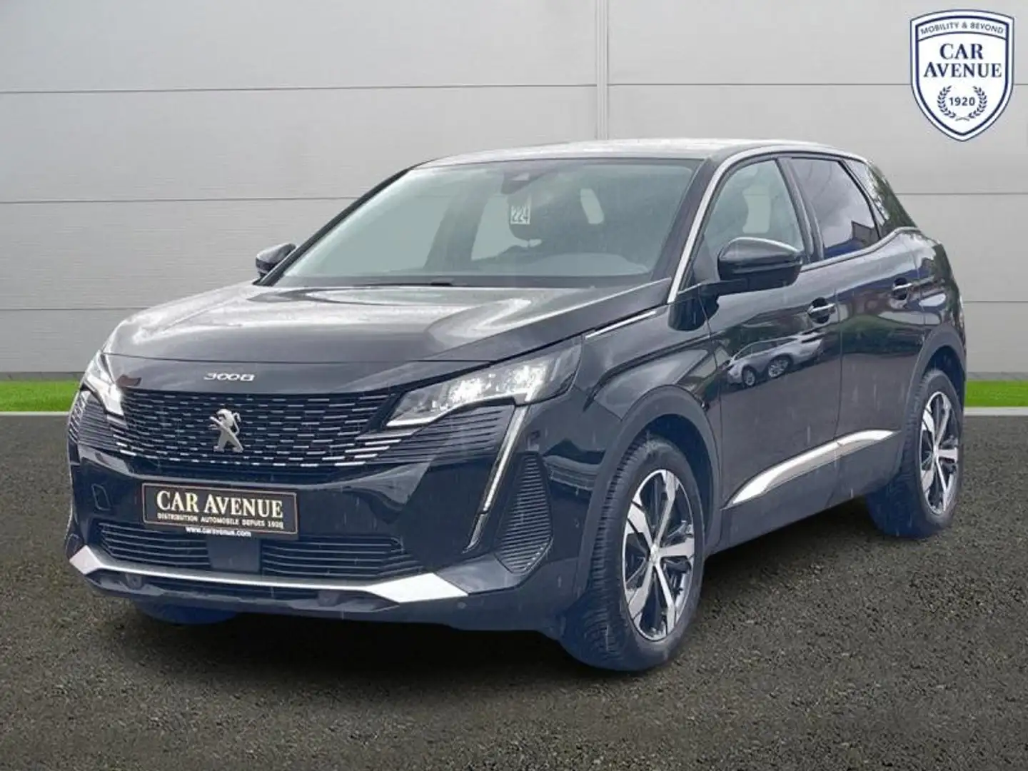 Peugeot 3008 1.2 PureTech 130ch S\u0026S Allure Pack Noir - 1