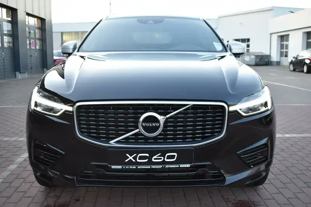 Volvo XC60 view 7
