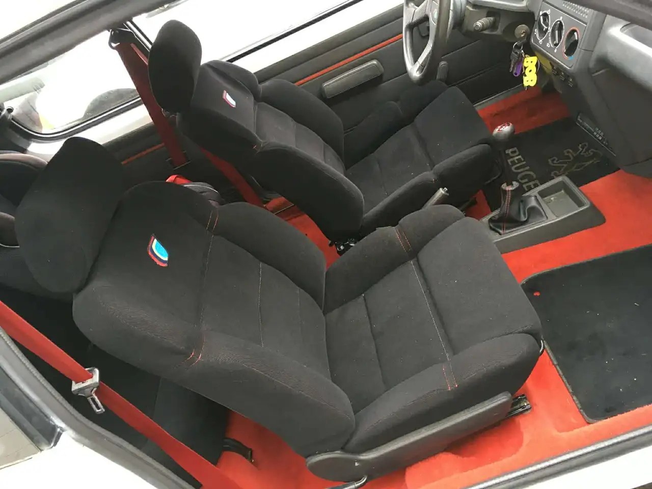 Peugeot 205 rallye 1.3, foto 2
