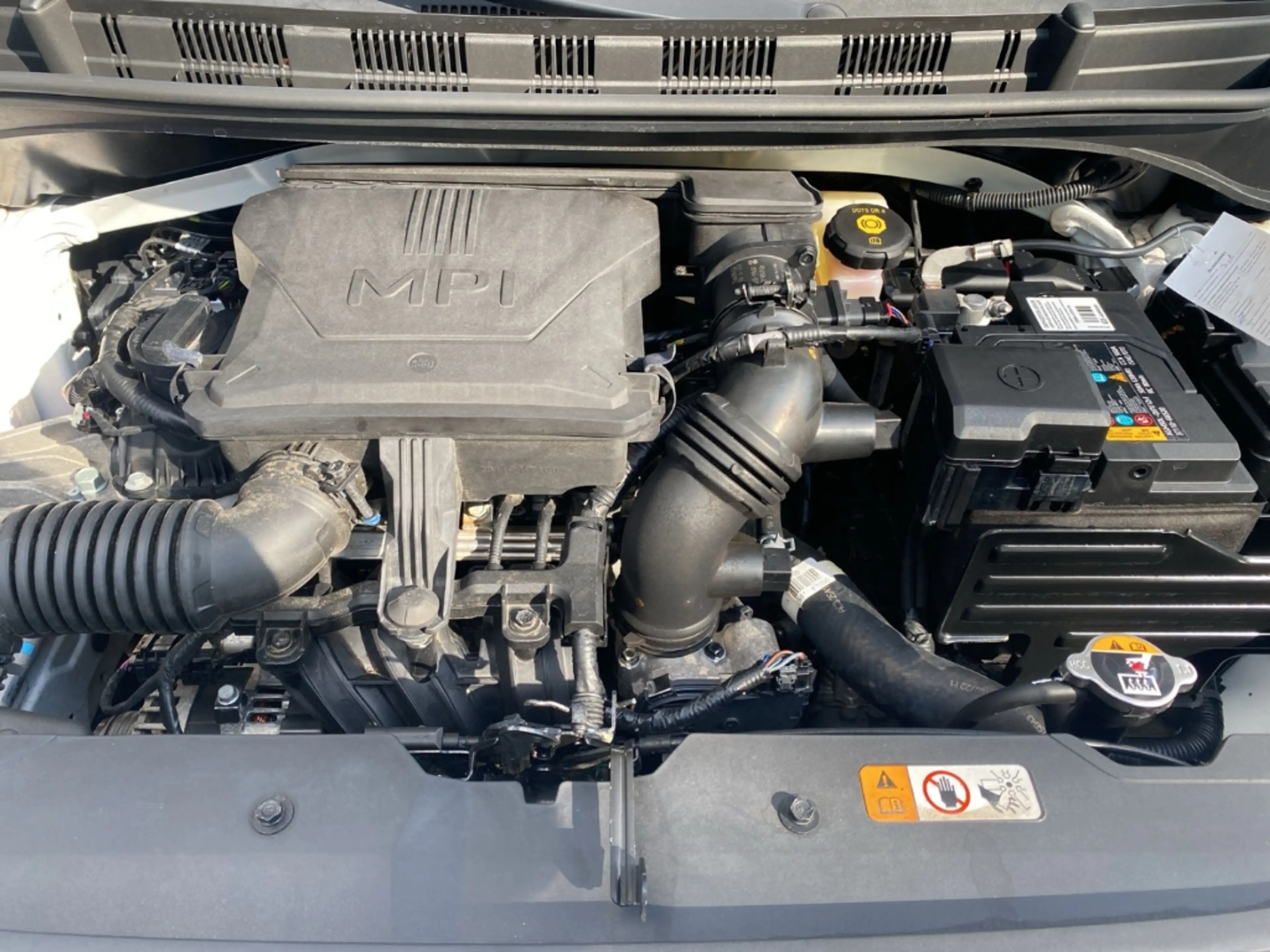Hyundai i10 Edition 30 DAB SHZ LenkradHZG Fernlichtass. — photo 6