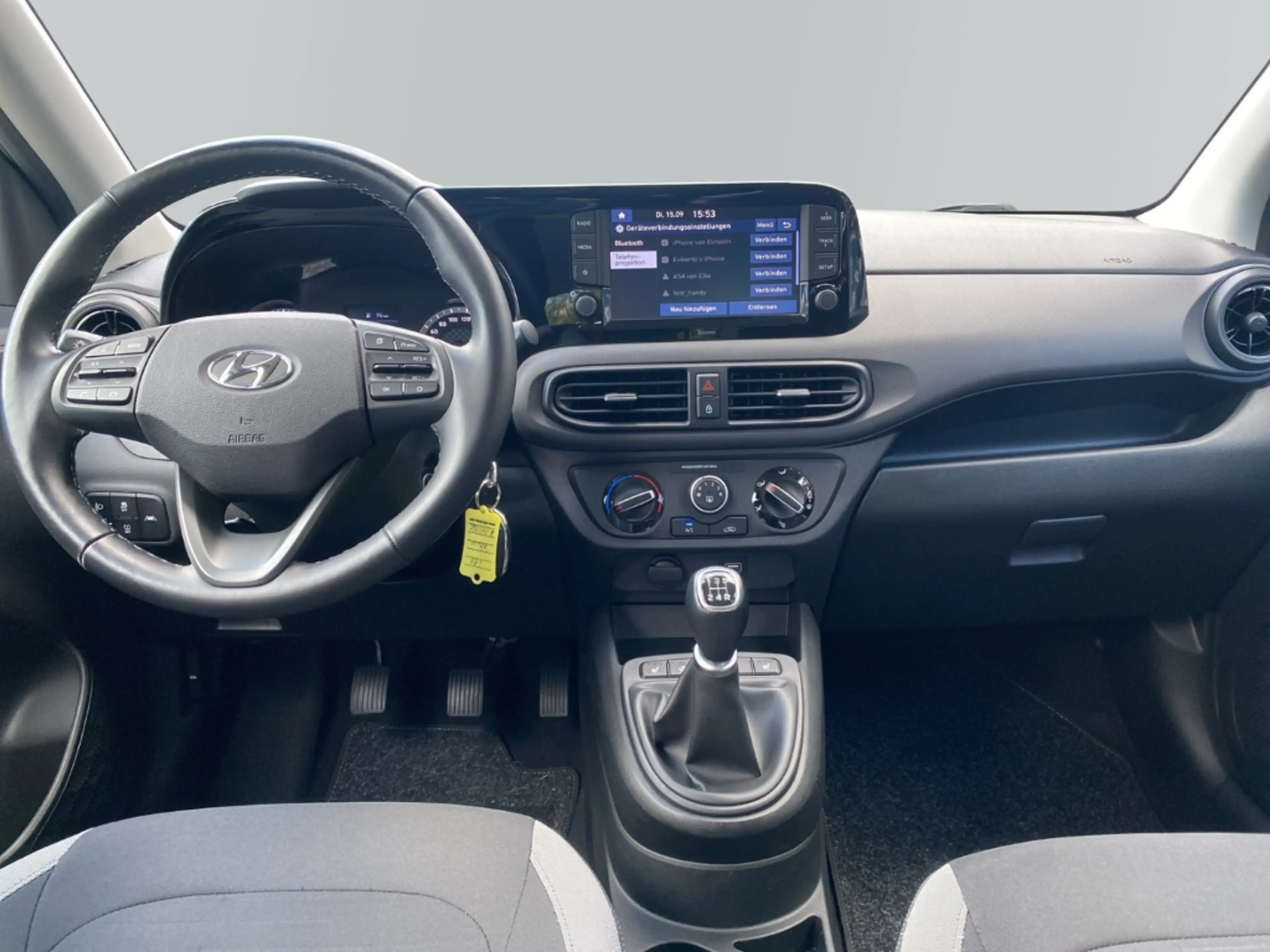 Hyundai i10 Edition 30 DAB SHZ LenkradHZG Fernlichtass. — photo 8