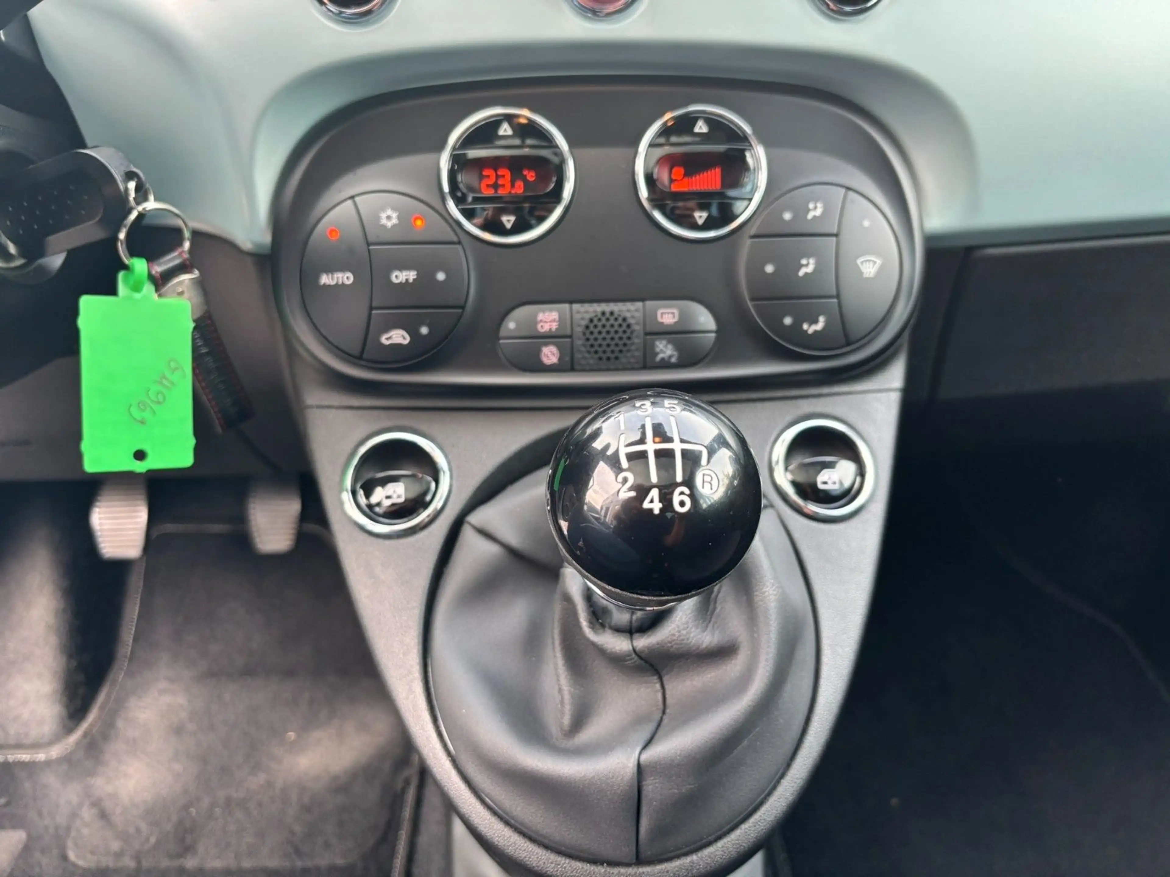 Fiat 500 Hybrid Dolcevita 1.0 GSE — photo 10