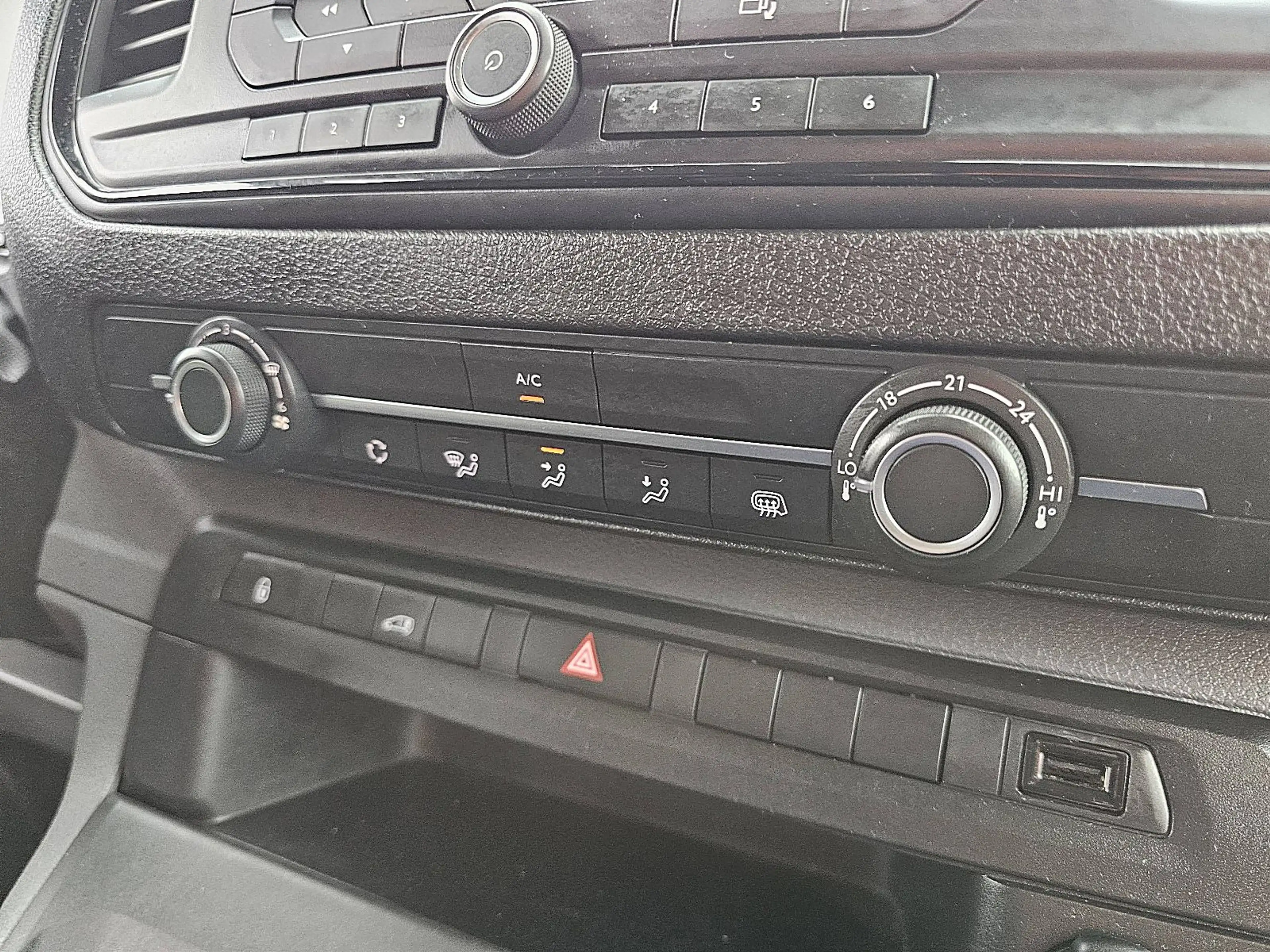 Opel Vivaro 1.5 L2 3-Zits/Leer Euro6 NAP Airco Trekhaak Wp-inr — photo 10