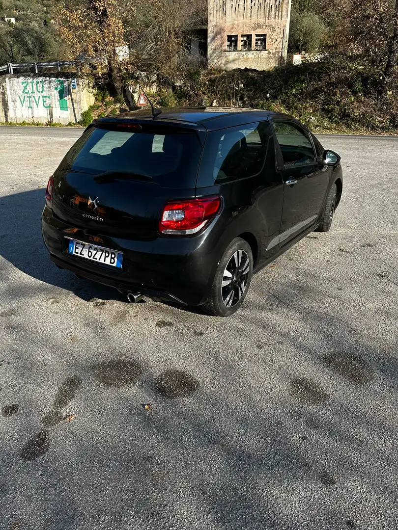 DS Automobiles DS 3 DS3 1.4 hdi Chic 70cv Negro - 2