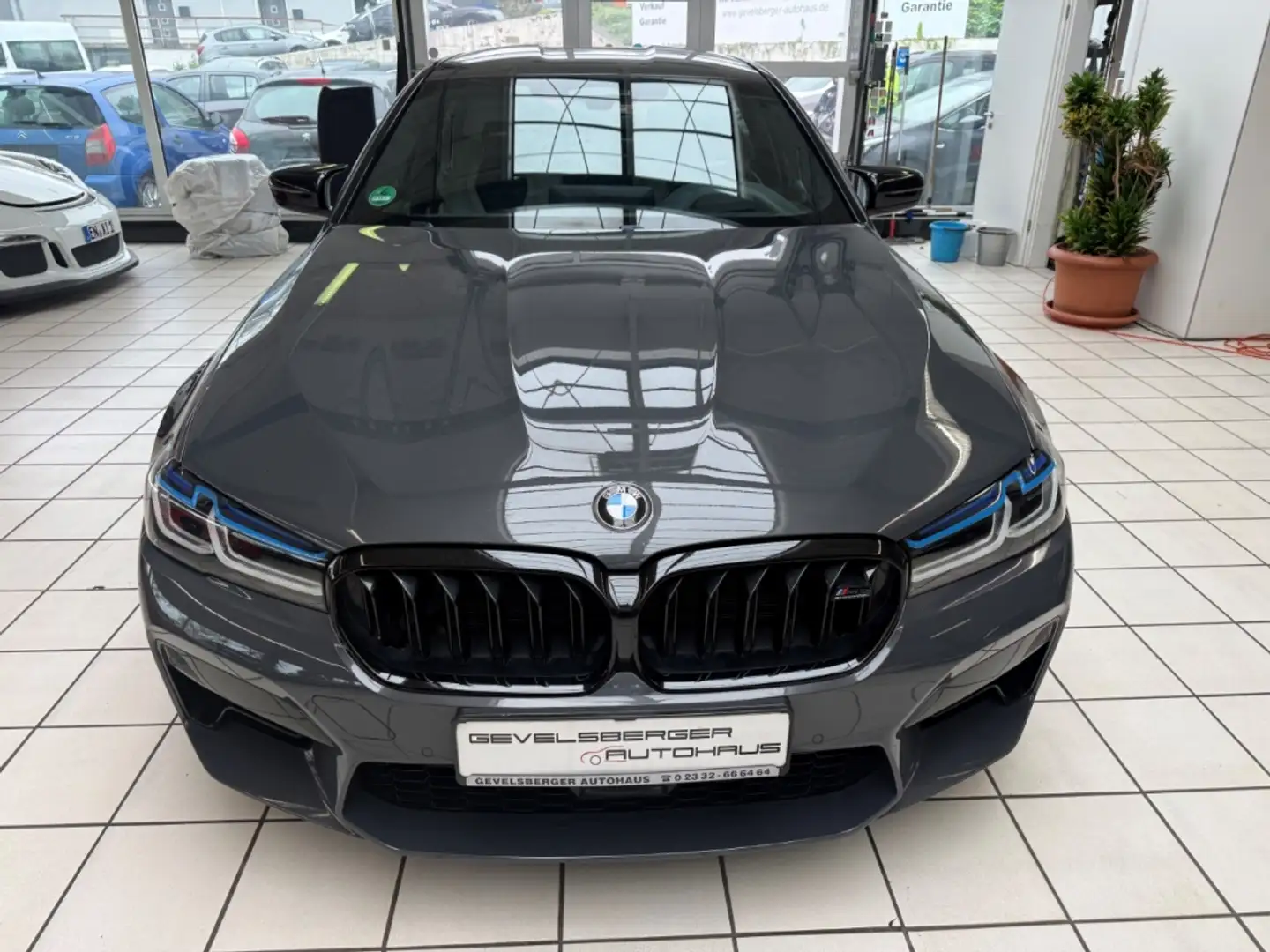 BMW M5 Competition Laserlicht Werksgarantie bis 02/27 Gris - 2