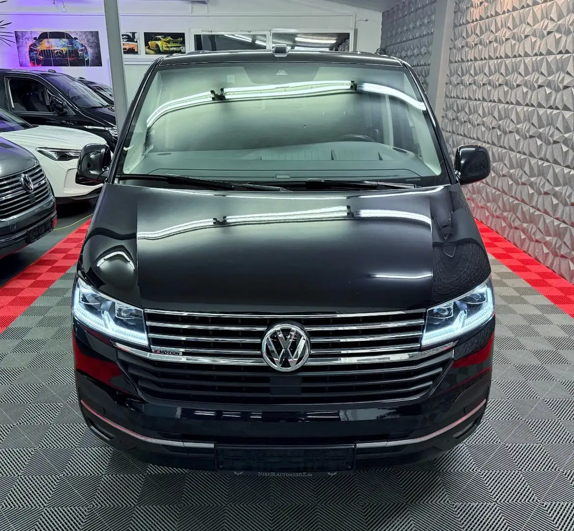 Volkswagen T6.1 Multivan T6.1 Multivan 2.0 TDI DSG 4Motion Gen. Six, STH Schwarz - 2
