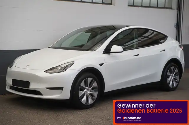 Tesla Model Y Long Range AWD *AHK*
