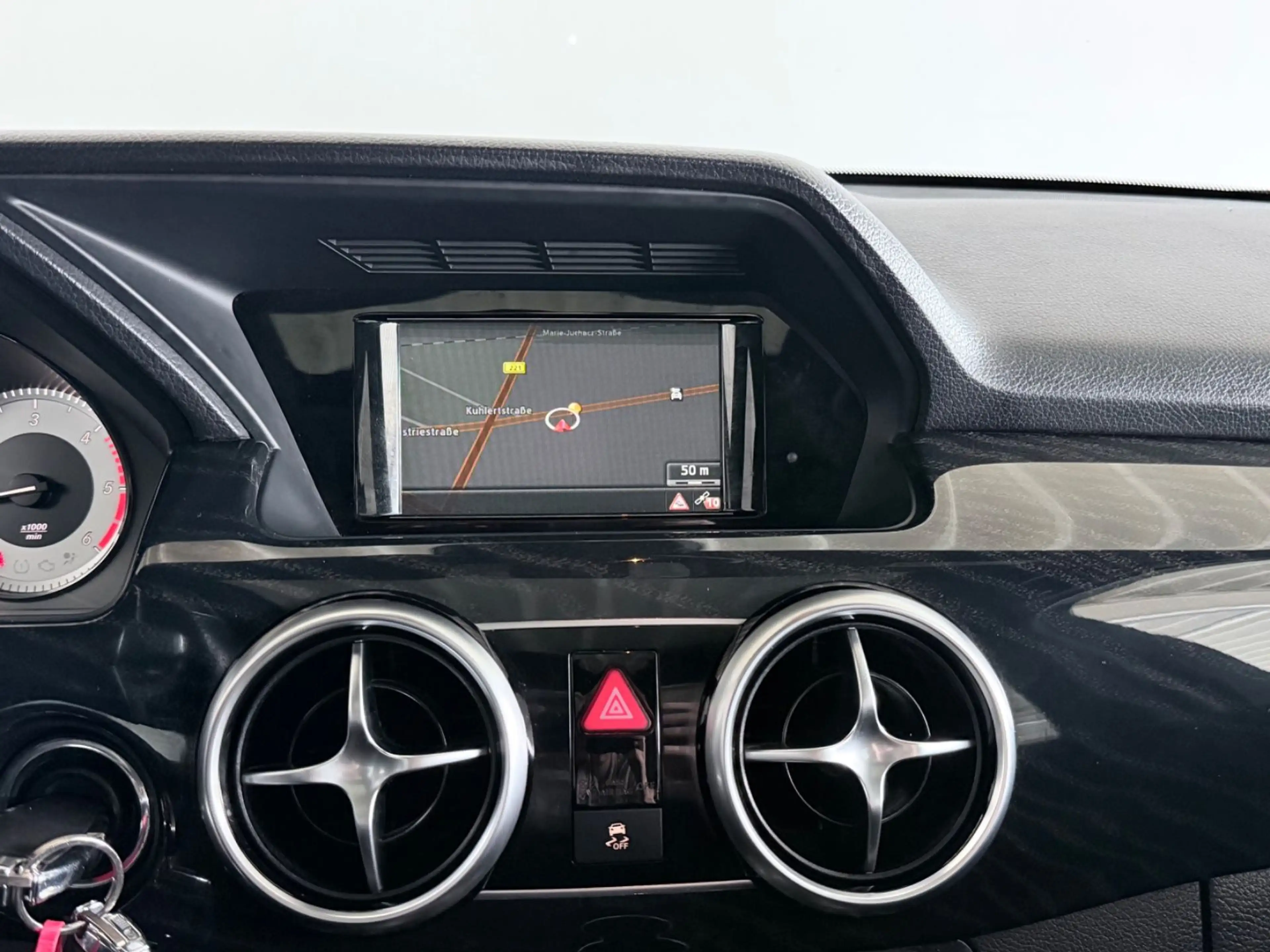 Mercedes-Benz GLK 220 GLK GLK 220 CDI BlueTec 4Matic — photo 11