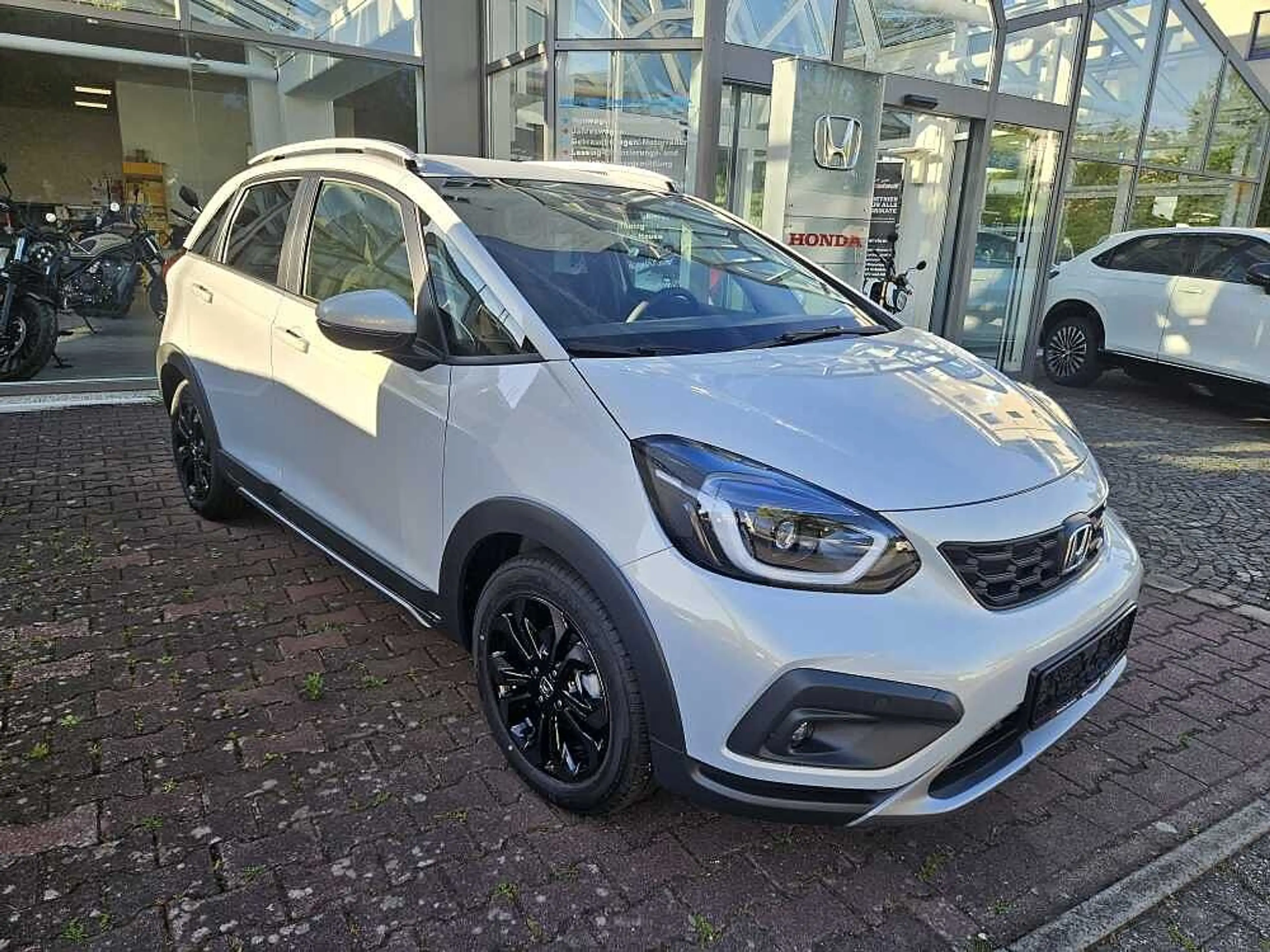 Honda Jazz Hybrid e:HEV 1.5 i-MMD Crosstar Advance Navi/Kamer — photo 2