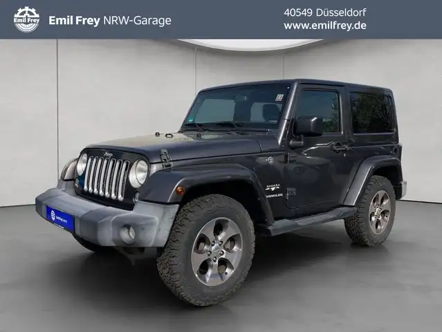 Jeep Wrangler Hard-Top 2.8 CRD Automatik Sahara+Navi