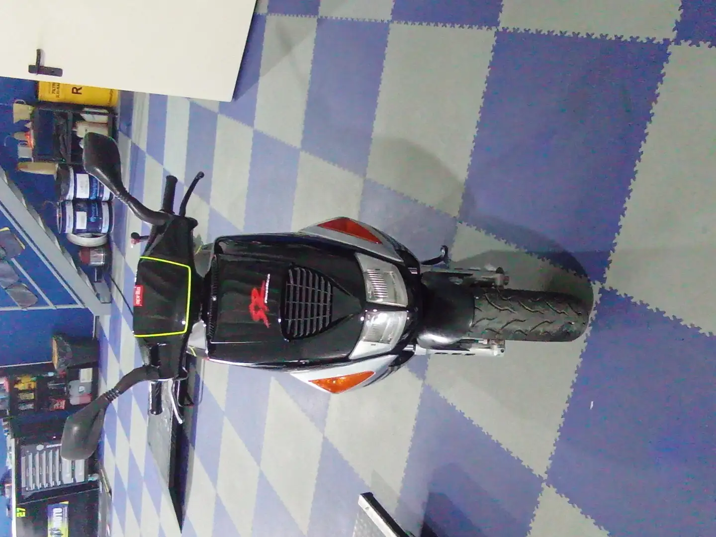 Aprilia SR 50 Negru - 2