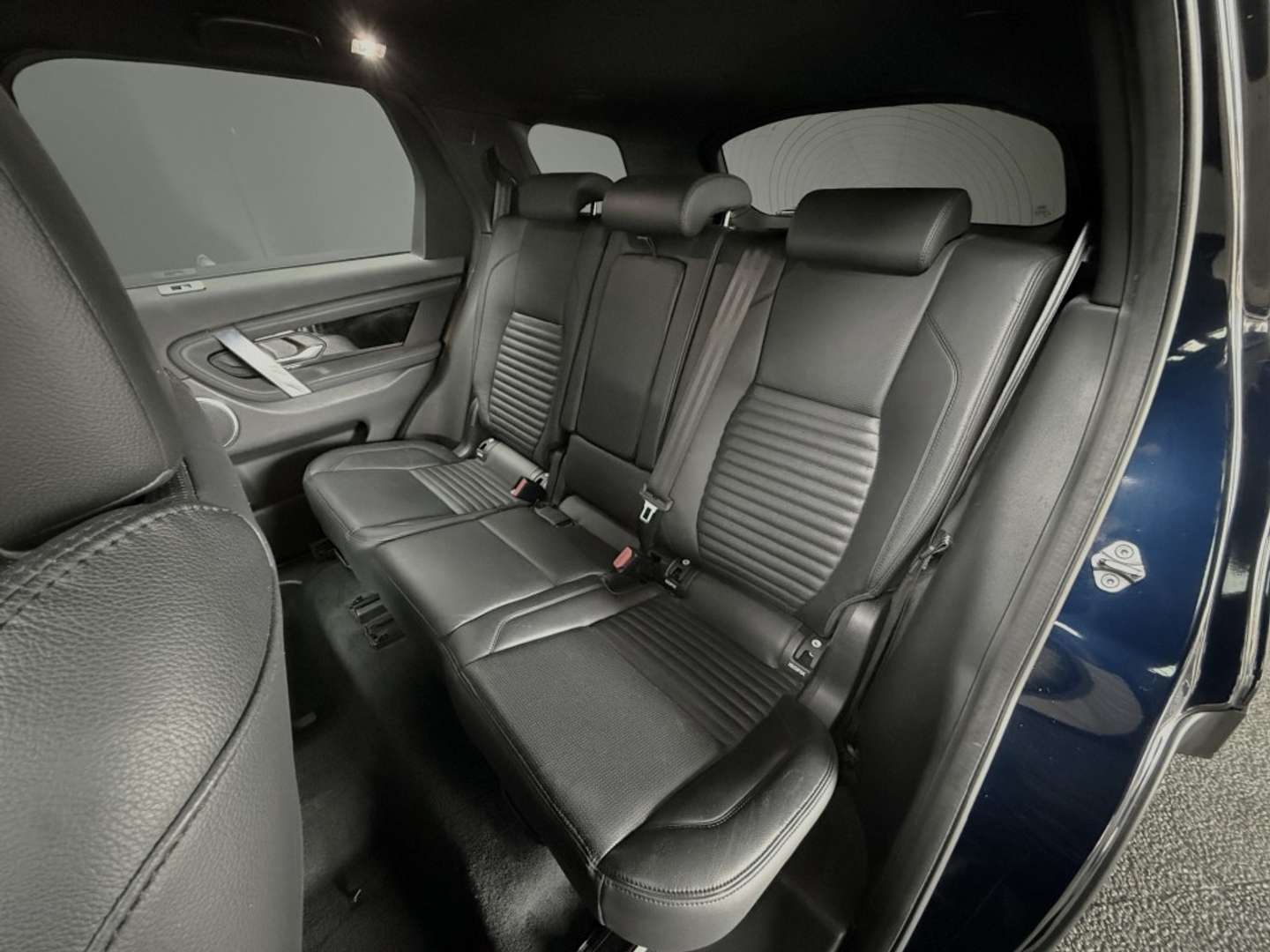 Land Rover Discovery Sport S Black Pack P300e -  - Joinsteer - #5