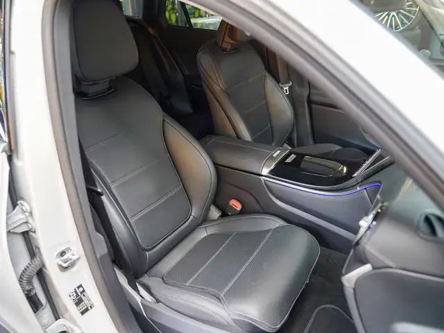 Mercedes-Benz GLC view 10