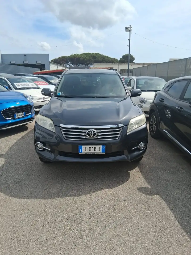 Toyota RAV 4 RAV4 Crossover 2.2 D-4D 150 CV DPF Exclusive Grigio - 1