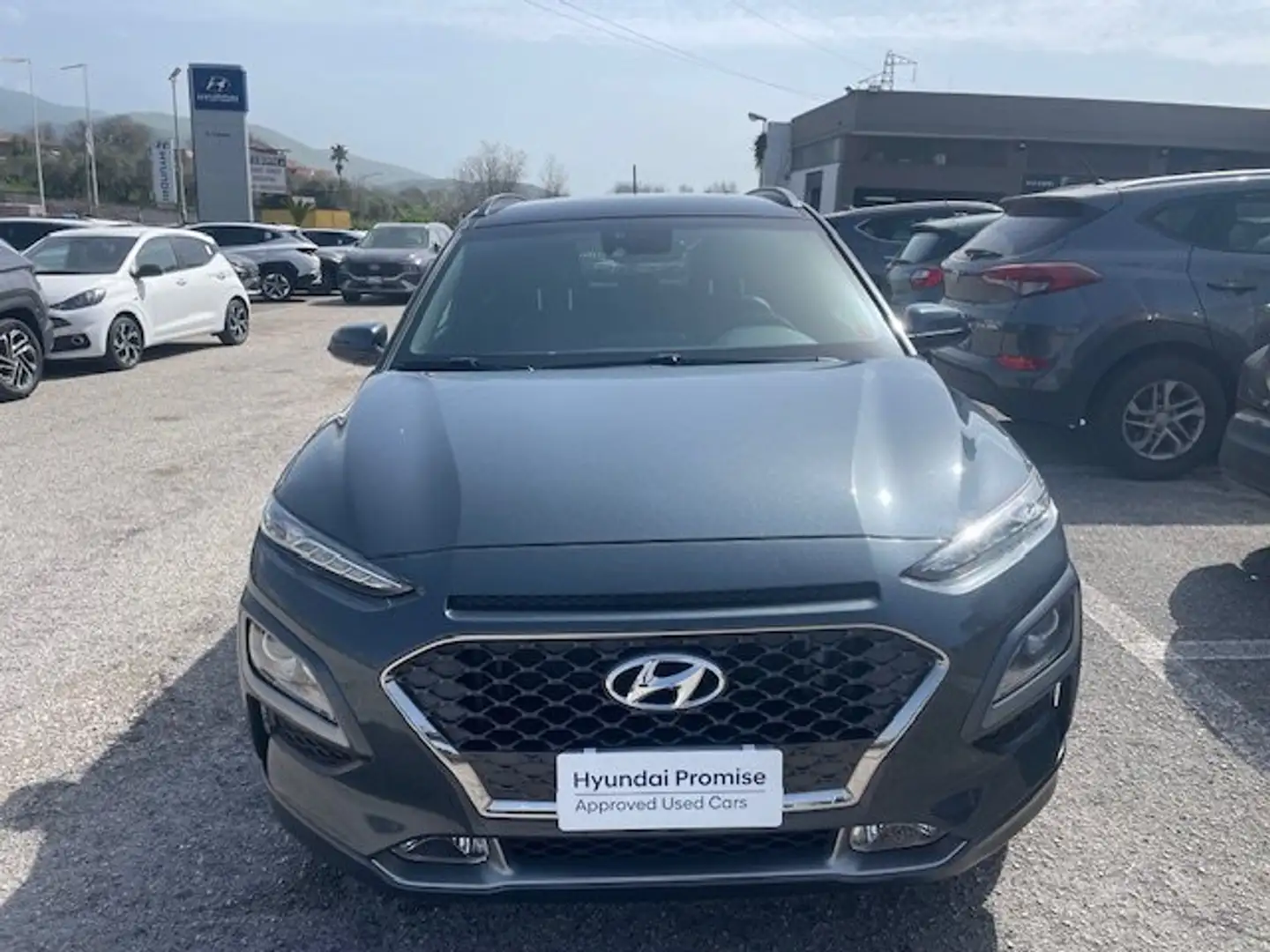 Hyundai KONA Kona 1.6 crdi Xpossible 2wd 115cv Gris - 1