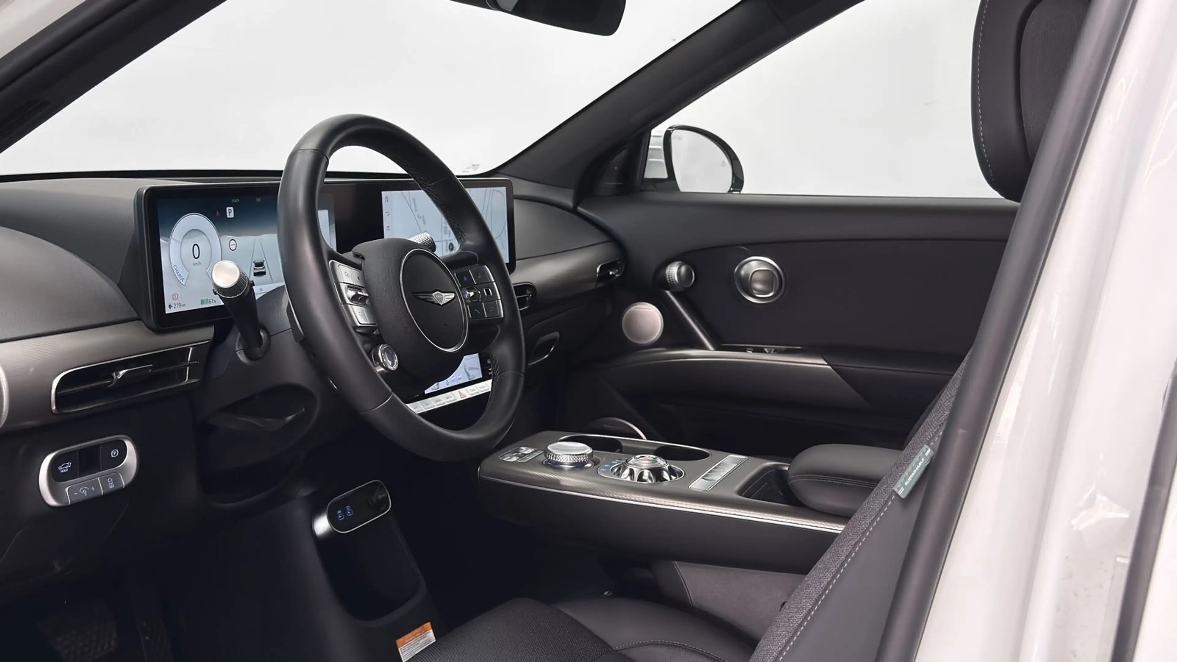 Genesis GV60 Elektro *Panoramadach *Bang&Olufsen — photo 13