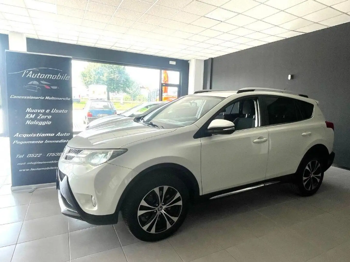 Toyota RAV 4 RAV4 2.0 D-4D 4WD Style White Ed. Bianco - 2