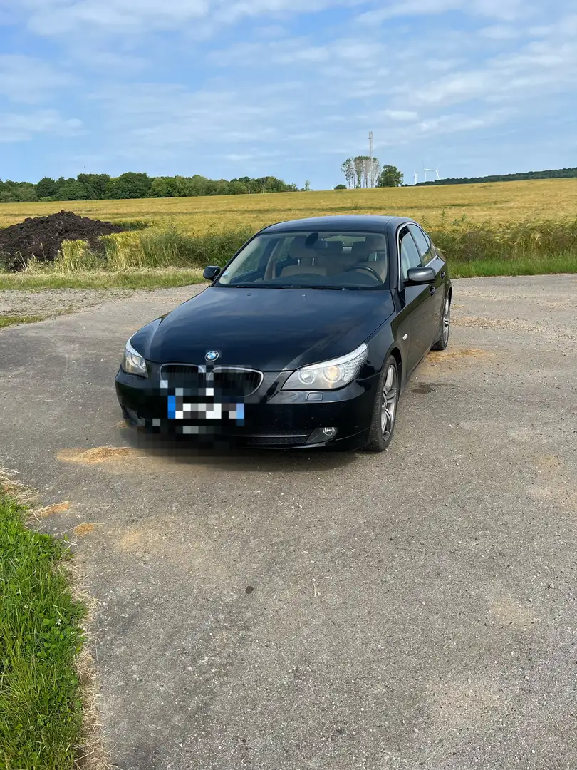 BMW 520 520d Premiere - 1