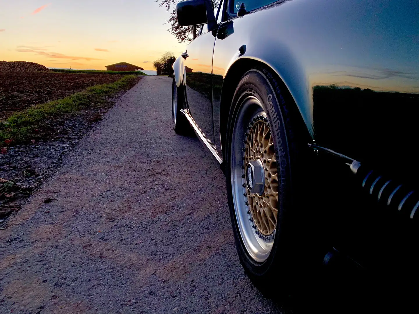 Porsche 911 SC 3.0 Coupe - 2