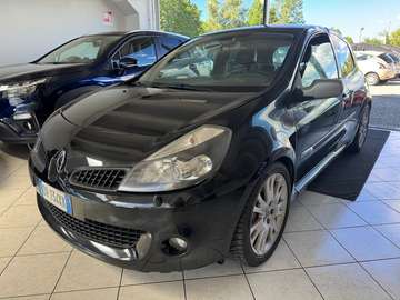 Clio III 2005 3p 2.0 16v RS Luxe 200cv